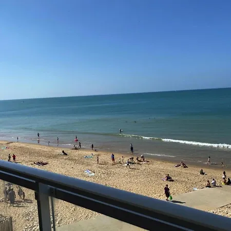 Avec Balcon-terrasse, Parking Privatif Et Acces A - Fr-1-336-28 Apartment Longeville-sur-Mer