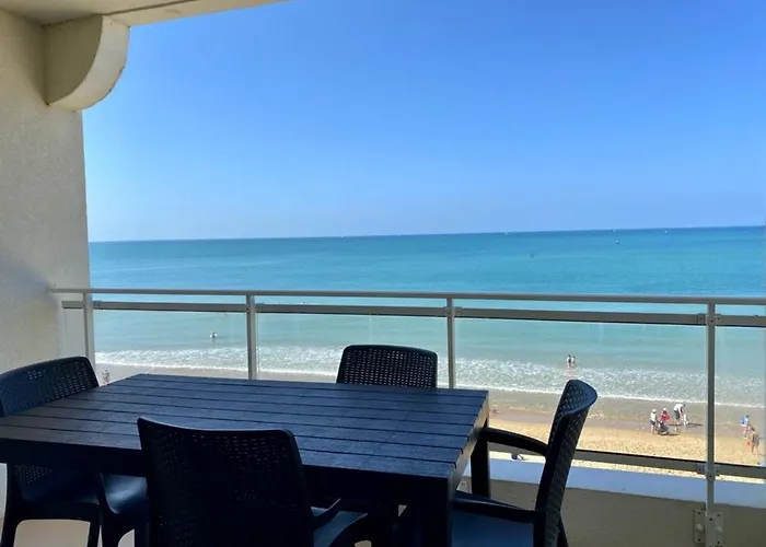 Avec Balcon-terrasse, Parking Privatif Et Acces A - Fr-1-336-28 *