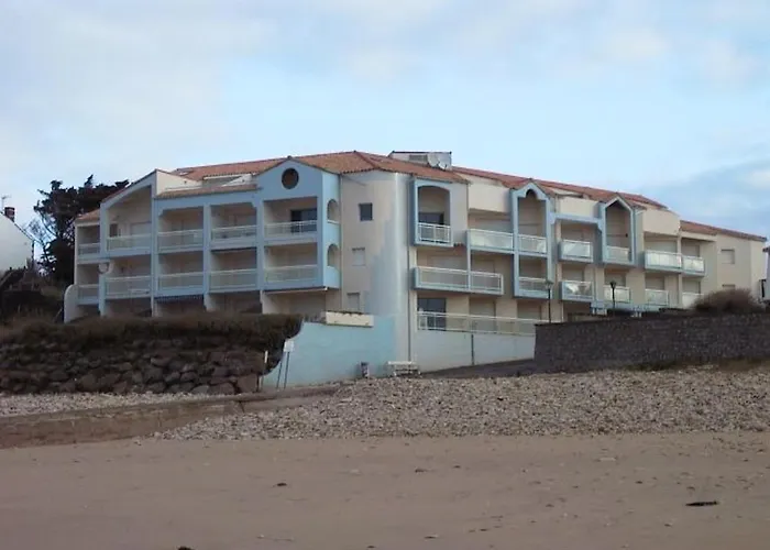 Apartment Avec Balcon-terrasse, Parking Privatif Et Acces A - Fr-1-336-28 Longeville-sur-Mer